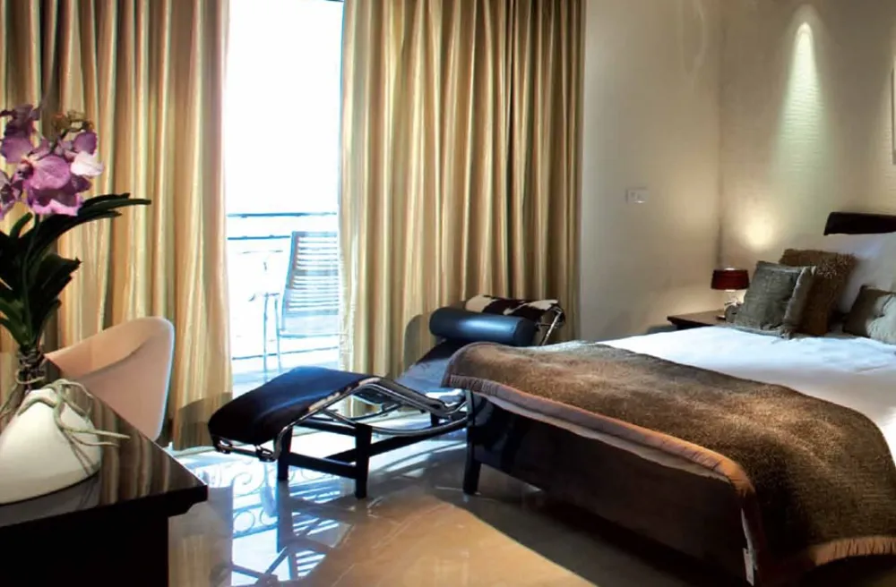 Hiranandani Fortune City