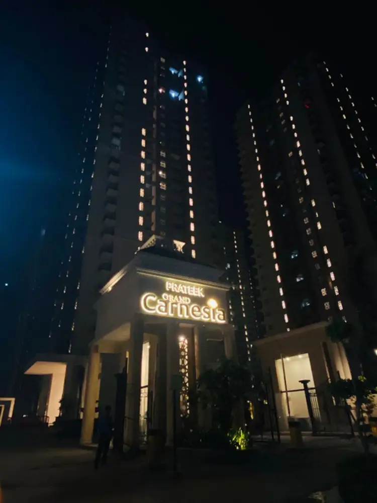 Prateek Grand Carnesia